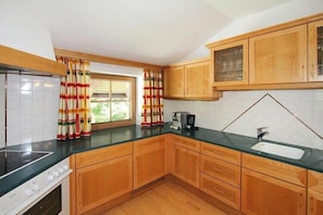 Oven, stovetop, coffee/tea maker, high chair