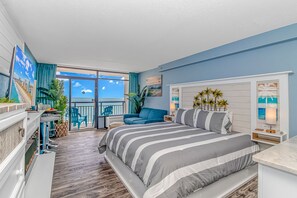 1 slaapkamer, een strijkplank/strijkijzer, gratis wifi, beddengoed