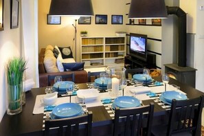 Dining - Holiday Home in Lukecin near Baltic Beach (Lukecin)