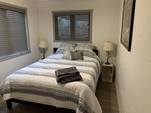 2 bedrooms, iron/ironing board, WiFi, bed sheets