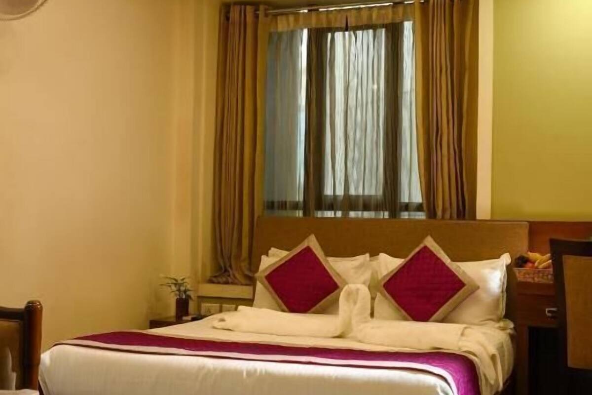 Bộ đồ giường cao cấp, trang bị nội thất với thiết kế riêng biệt