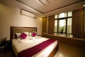 Bộ đồ giường cao cấp, trang bị nội thất với thiết kế riêng biệt 