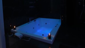 Luxury Suite, Jetted Tub (Plebiscito) | Tab mandi berpancutan