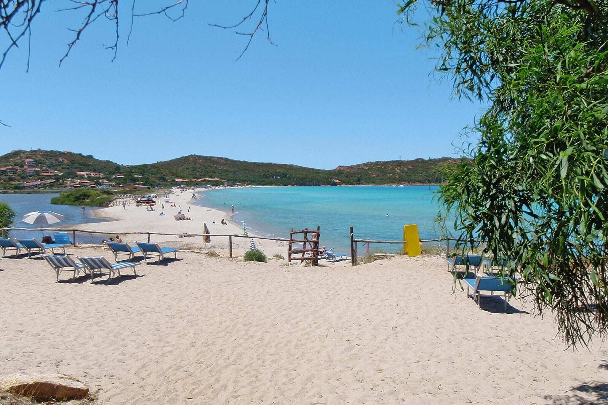 靠近海滩、沙滩毛巾