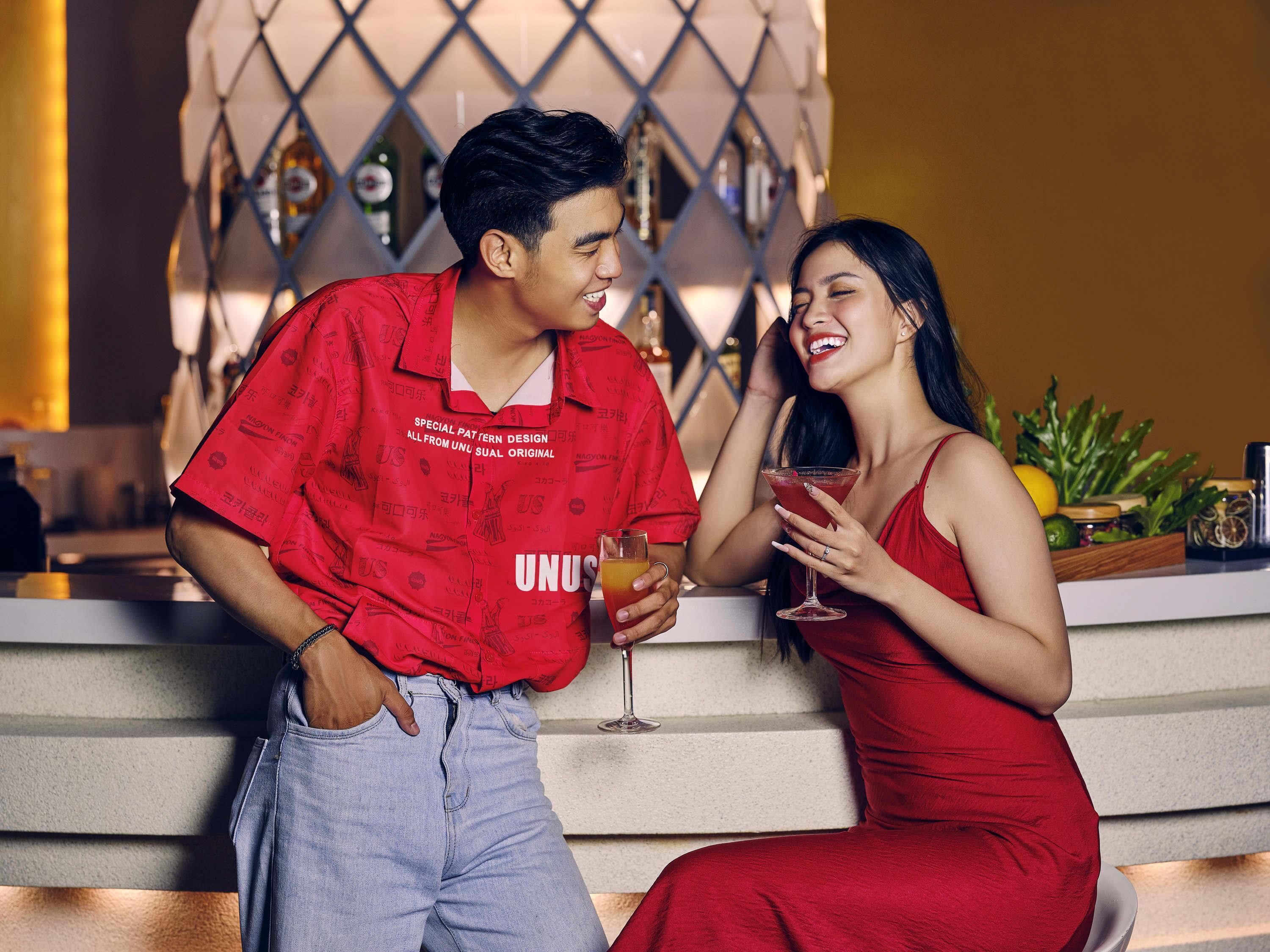 rooftop bar, ocean views, open daily