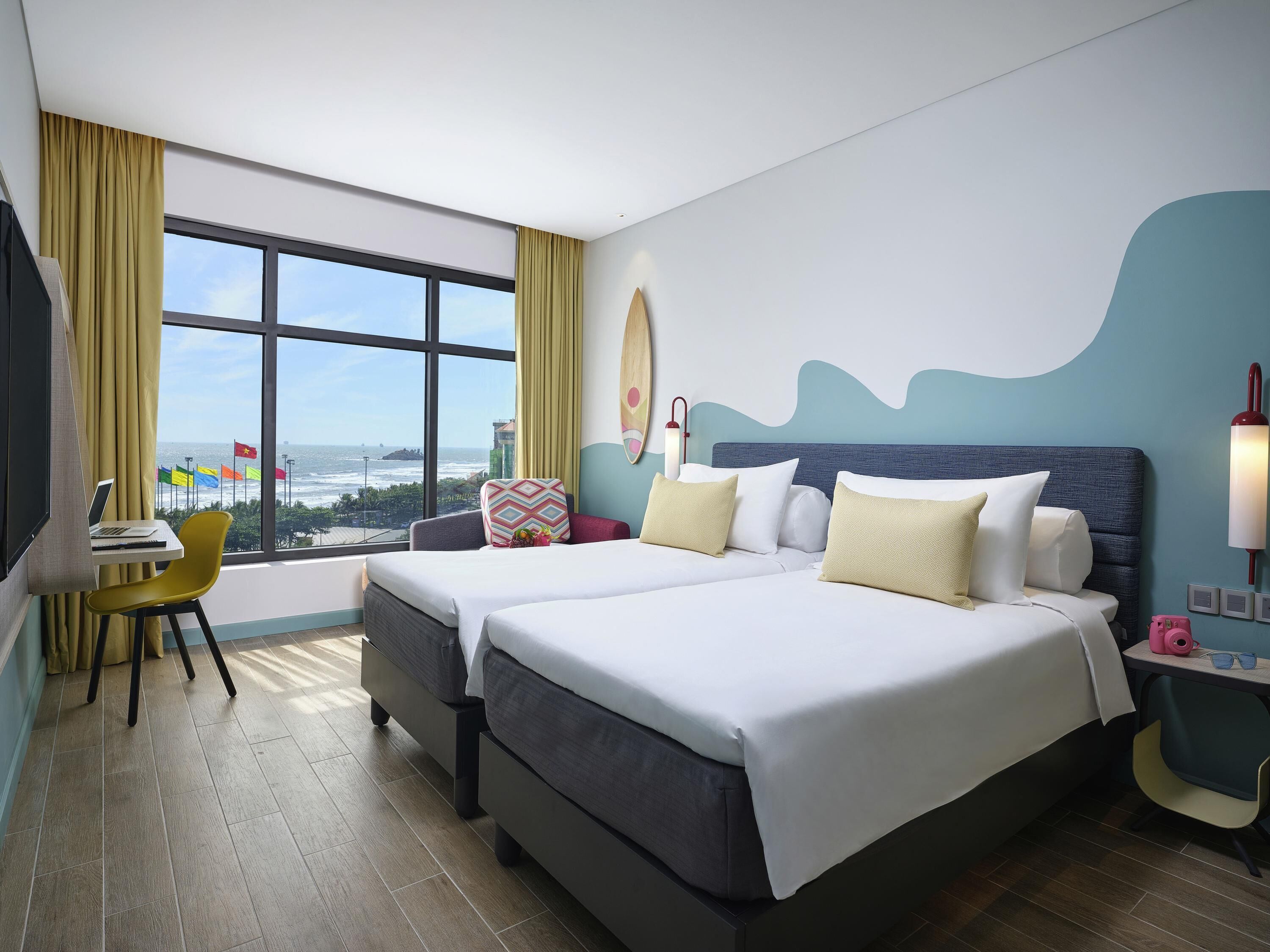 Premium bedding, minibar, in-room safe, desk