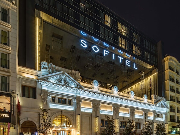 Exterior - Sofitel Istanbul Taksim (Istanbul)