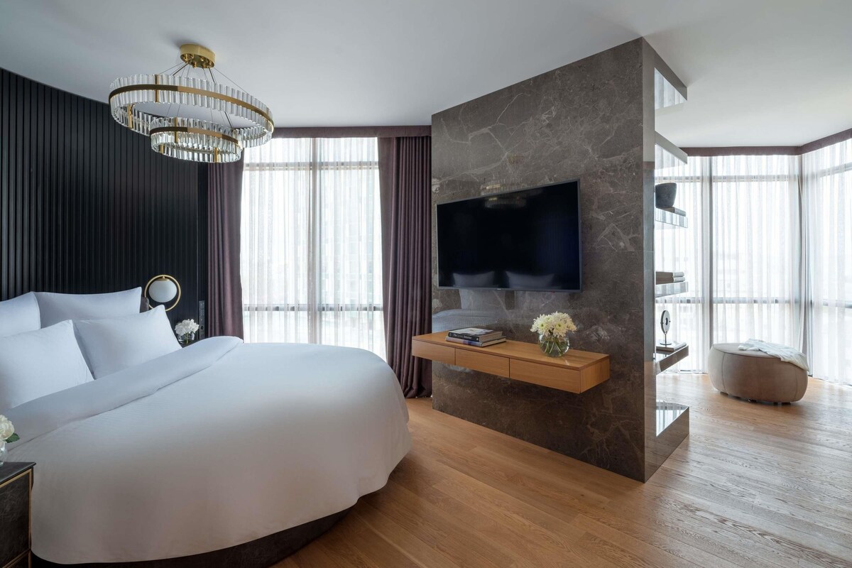 Suite, 2 camere da letto | Minibar, una cassaforte in camera, una scrivania, postazione laptop