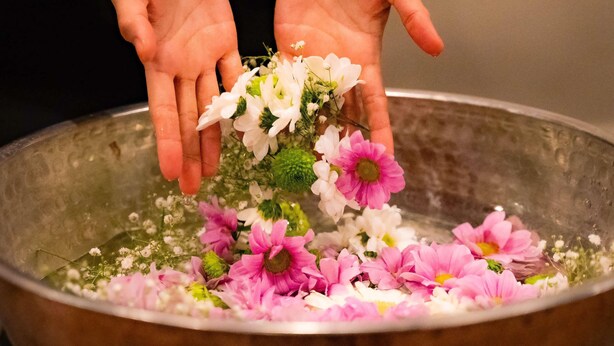 雙人療程室、桑拿、 蒸氣室、土耳其浴、身體療程、芳香療法