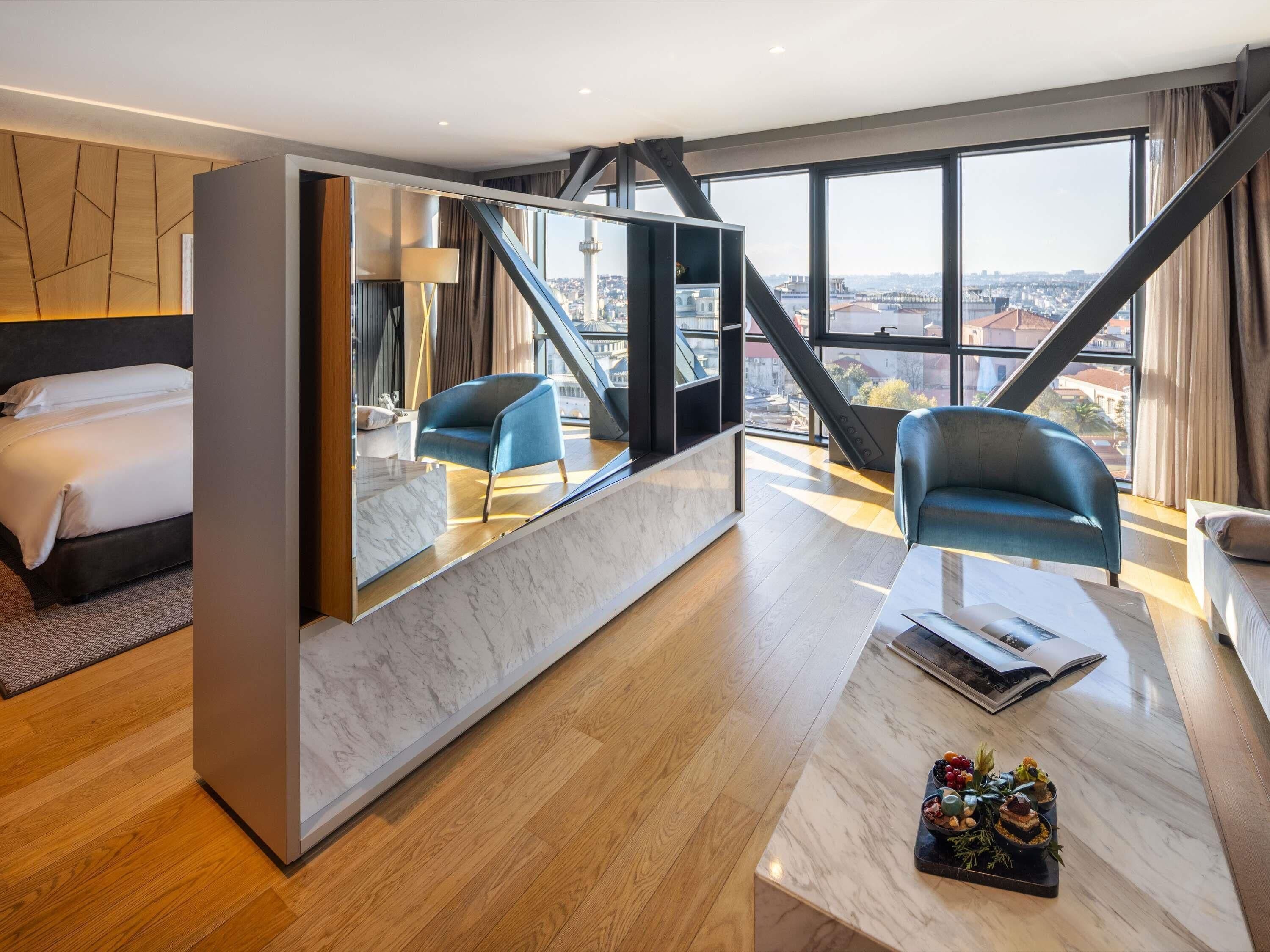 Signature Suite, 1 King Bed (Taksim Sq.View, Club Millesime Access) | Minibar, in-room safe, desk, laptop workspace