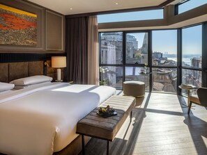 Junior Suite, 1 King Bed (Club Millesime Access) | Minibar, in-room safe, desk, laptop workspace - Sofitel Istanbul Taksim (Istanbul)