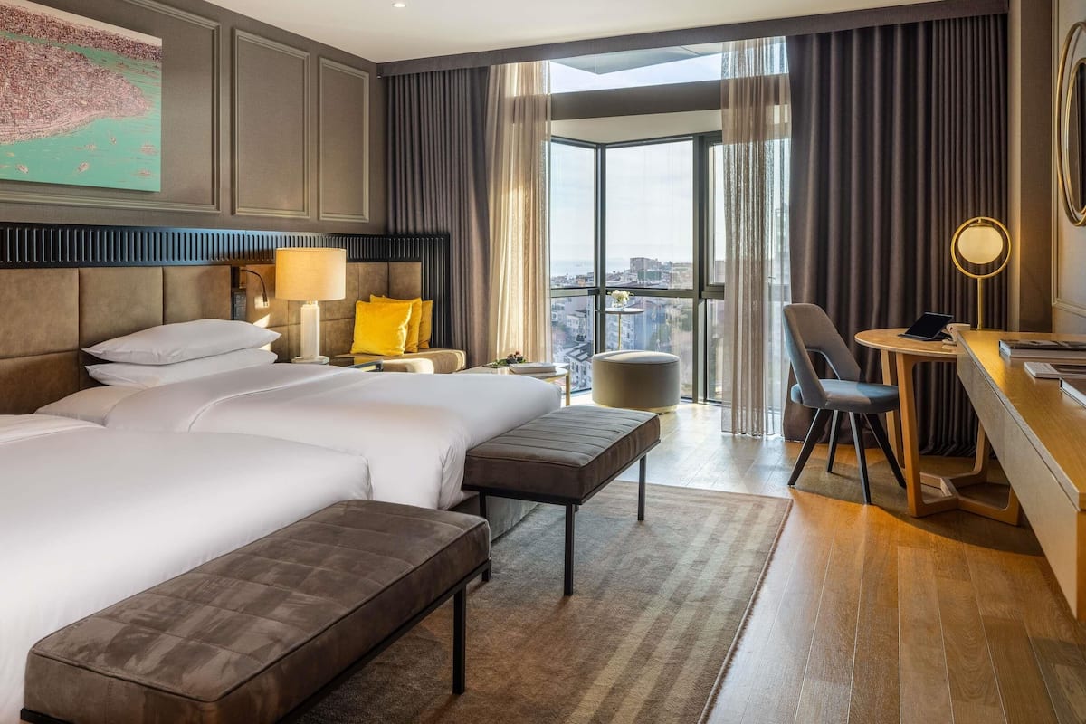 Luxury Room (Bosphorus View) | Minibar, in-room safe, desk, laptop workspace