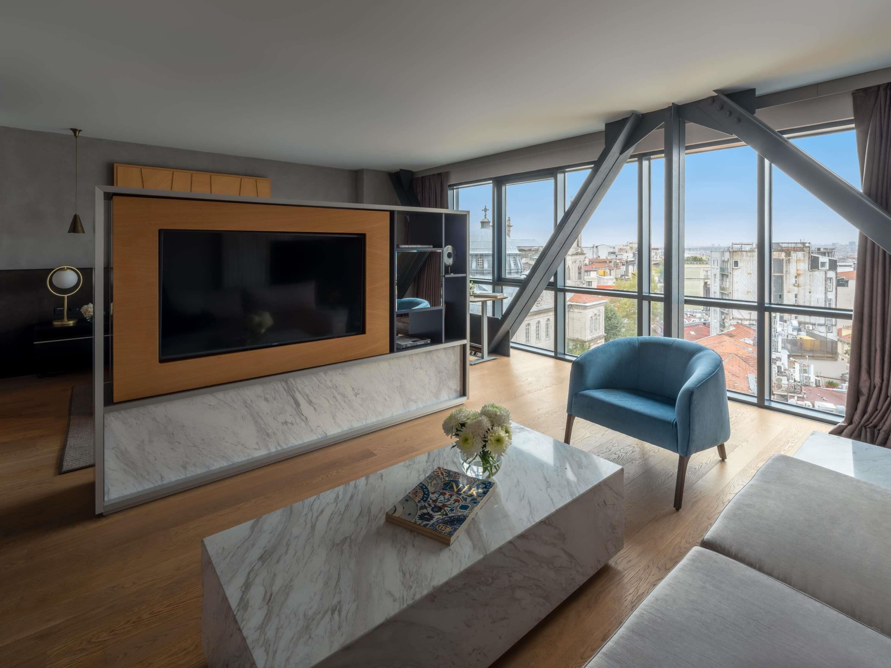 Signature Suite, 1 King Bed (Taksim Sq.View, Club Millesime Access) | Minibar, in-room safe, desk, laptop workspace