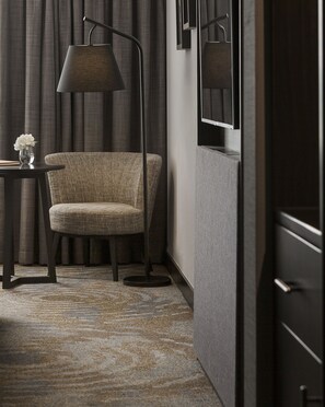 Premium bedding, down duvets, minibar, in-room safe