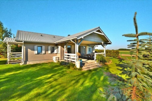 Comfortable holiday home with a private garden