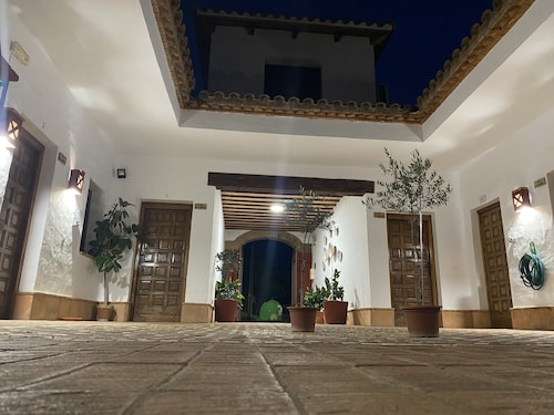 Apartamentos Turísticos Los Alisos