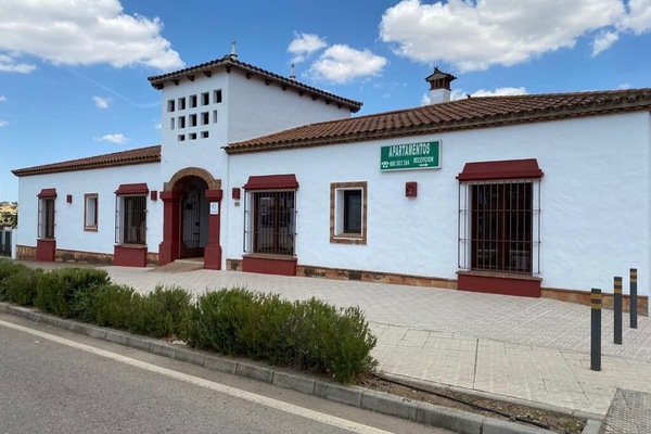 Fachada de la propiedad