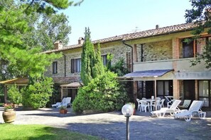 Exterior - Estate in Montaione with Pool & Wine Tasting (Montaione)