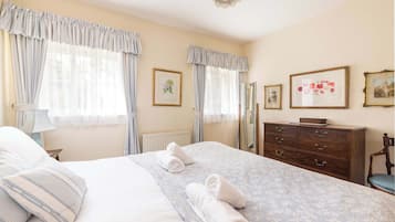 1 bedroom, iron/ironing board, WiFi