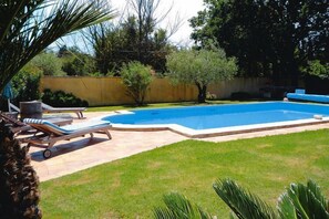 Pool - Cozy Noves Home with Pool Access (Noves)