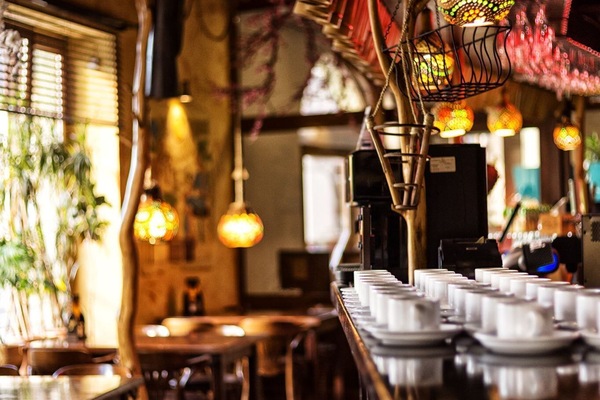 Tägliches Frühstücksbuffet gegen Gebühr