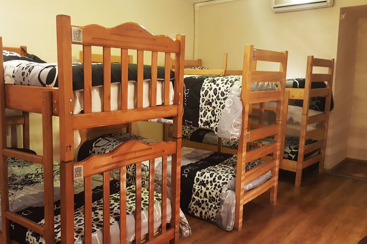 In-room safe, soundproofing, iron/ironing board, free WiFi