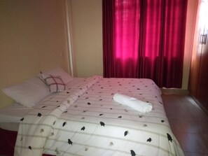 Apartment, 3 Bedrooms | Desk, blackout drapes, iron/ironing board, free WiFi - Memo's Homestay (Mlolongo)