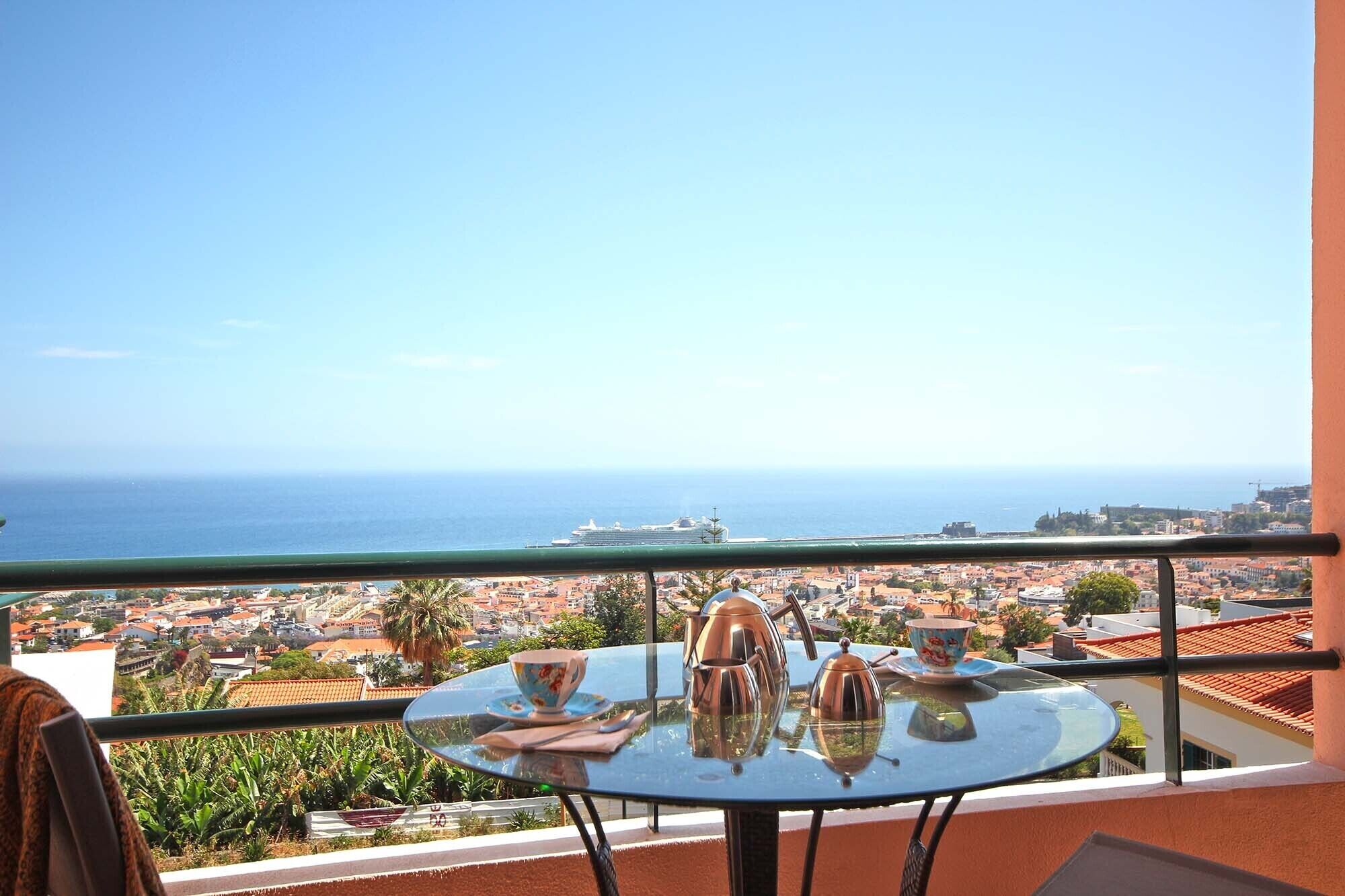 Departamento, 2 habitaciones, balcón, vista al mar | Terraza o patio