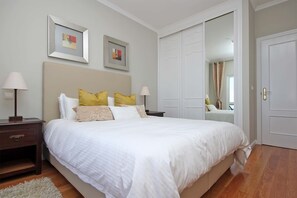 Apartment, 2 Bedrooms, Balcony, Sea View