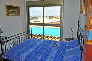 Apartment (2 Bedrooms) | 2 bedrooms, iron/ironing board, free WiFi, bed sheets - Beach Apartment Marfolin 06 El Cotillo (La Oliva)