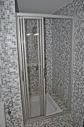 Apartment (2 Bedrooms) | Bathroom - Beach Apartment Marfolin 06 El Cotillo (La Oliva)