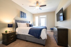 1 bedroom, in-room safe, desk, iron/ironing board