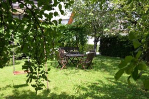 Children's play area - outdoor - Apartments Lenardic (Bled)