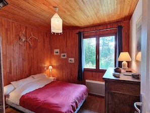 4 bedrooms, free WiFi - Renovated chalet for 9 people with pets allowed, St Michel de Chaillol (Saint-Michel-de-Chaillol)