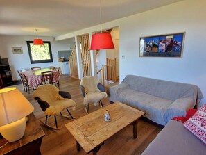 TV - Renovated chalet for 9 people with pets allowed, St Michel de Chaillol (Saint-Michel-de-Chaillol)