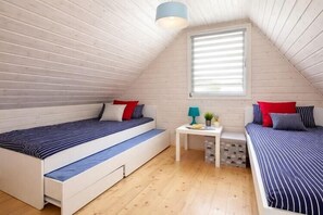 3 bedrooms, travel crib - Holiday Home in Rewal near Baltic Beach (Rewal)