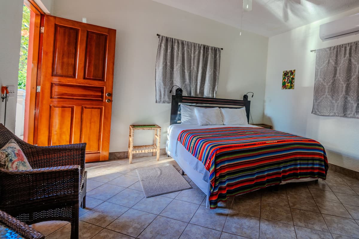 2 bedrooms, premium bedding, pillowtop beds, in-room safe
