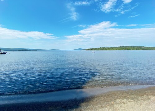 Lakehouse Condo 2B - Gorgeous condo close to town with Beachfront area on Rangeley Lake!