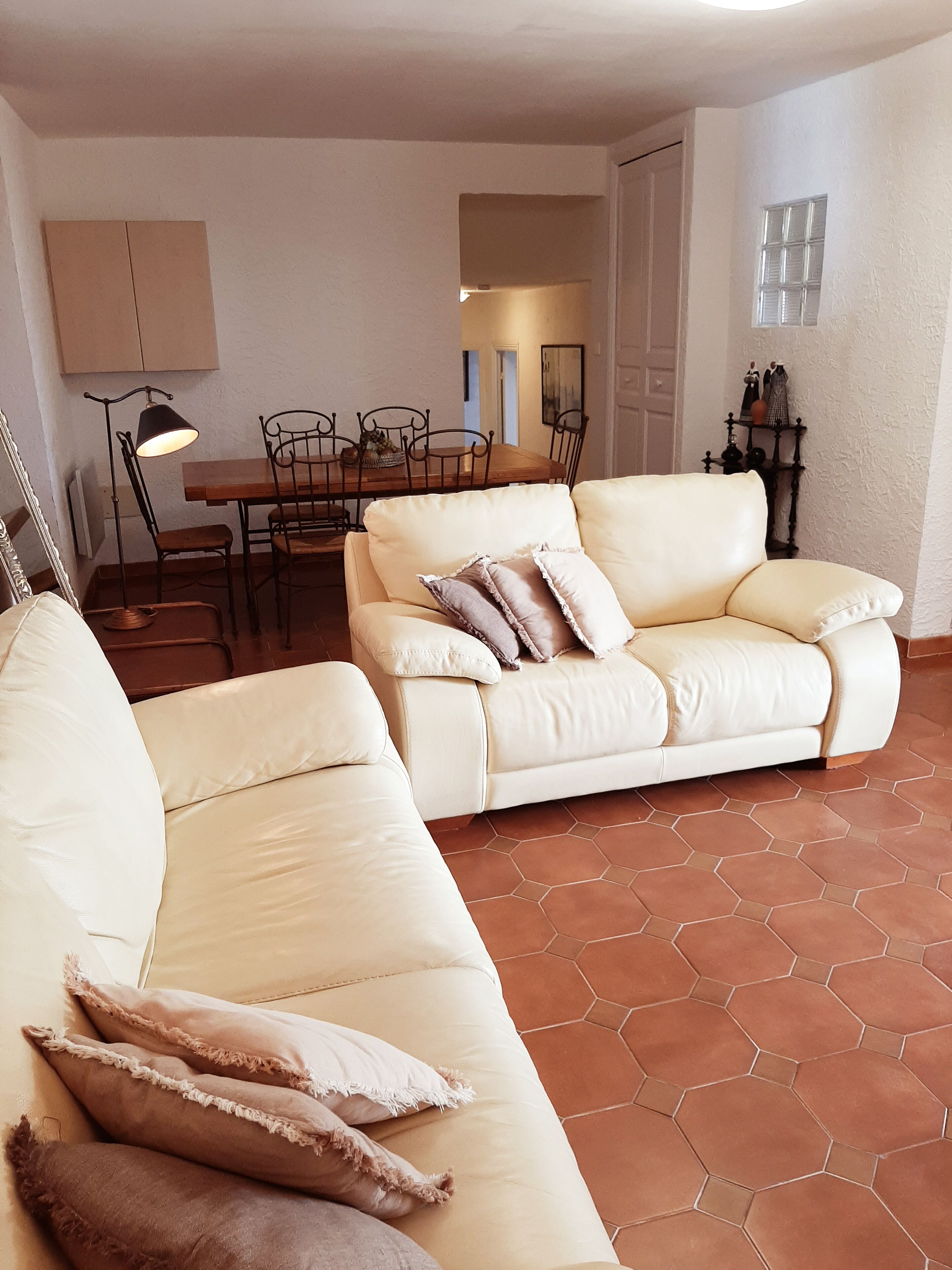 the tops of taradeau