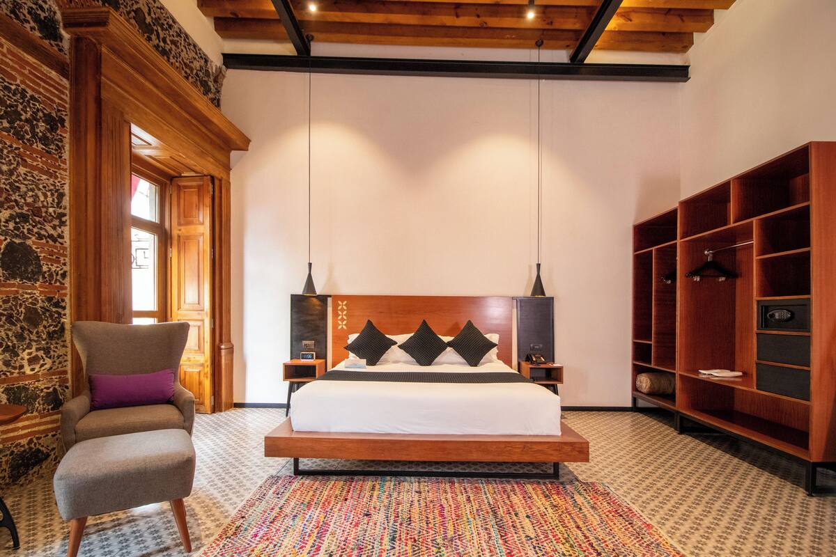Habitación presidencial | Ropa de cama de alta calidad, minibar, caja fuerte y escritorio