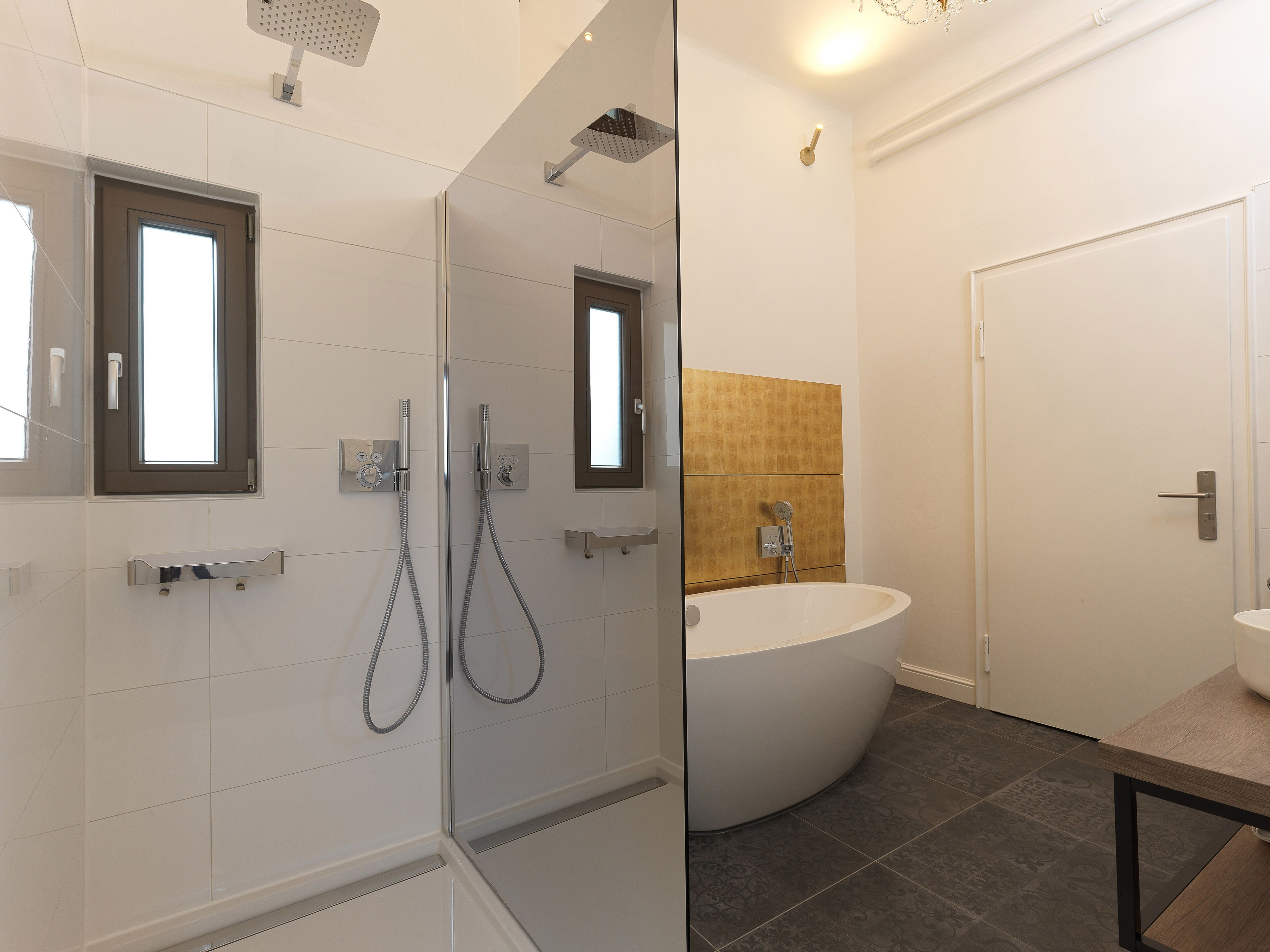 Deluxe-Suite | Badezimmer | Designer-Toilettenartikel, Haartrockner, Handtücher