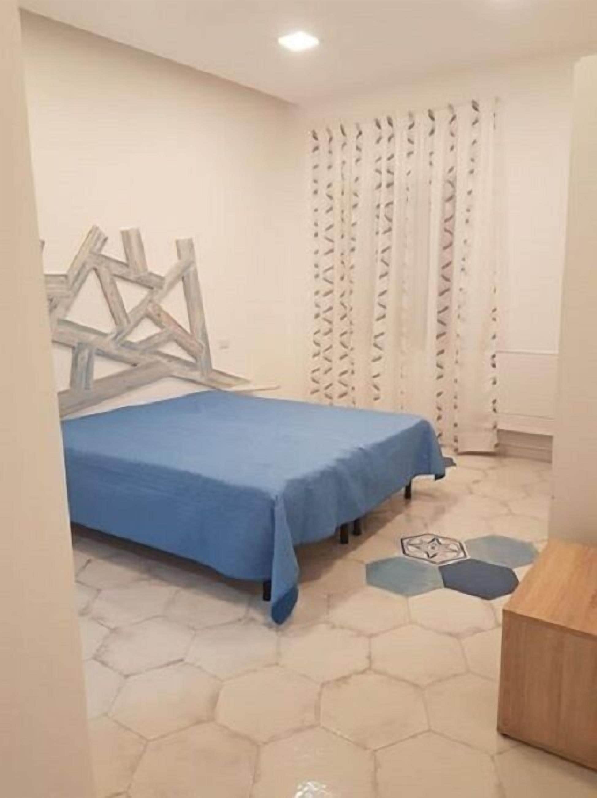 Double or Twin Room, Terrace | Individually decorated, individually furnished, desk, laptop workspace