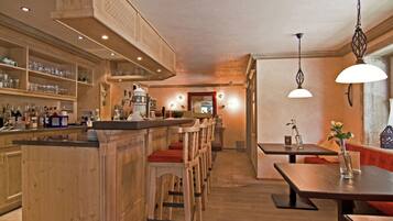 Bar (in der Unterkunft)