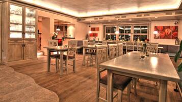 Daily buffet breakfast (EUR 10 per person)