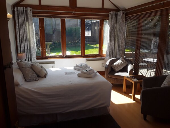 Interior - Whortleberry Studio B&B (Minehead)