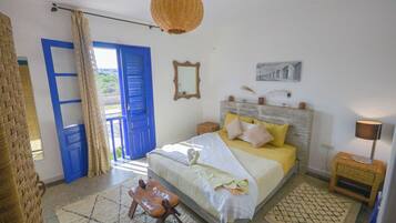 1 habitación, tabla de planchar con plancha, wifi y ropa de cama
