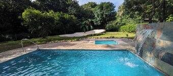 Casa El Coco Playa Marbella · Naturaleza y Surf · A/C · Piscina compartida