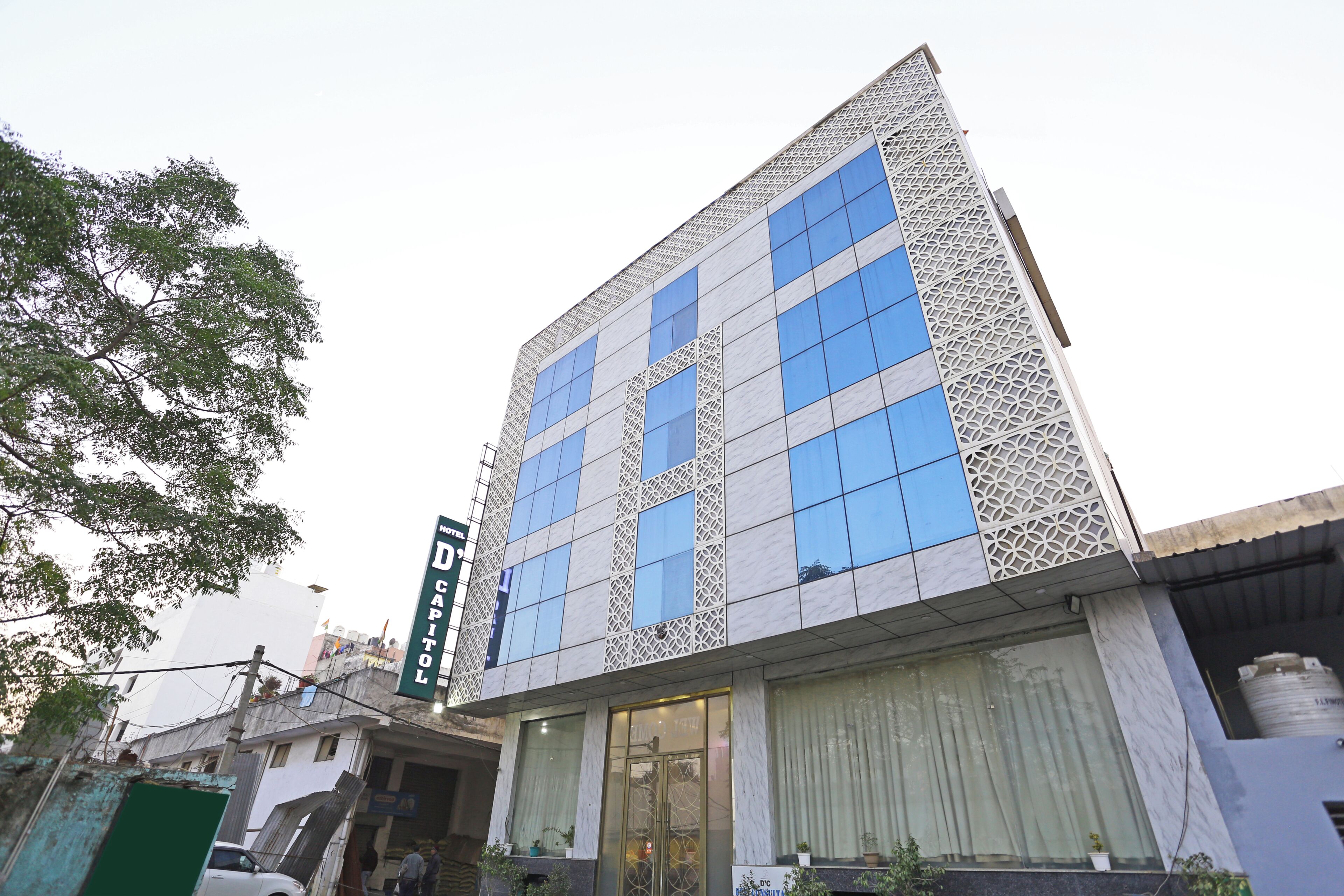 Photo - Hotel D'Capitol- Delhi Airport