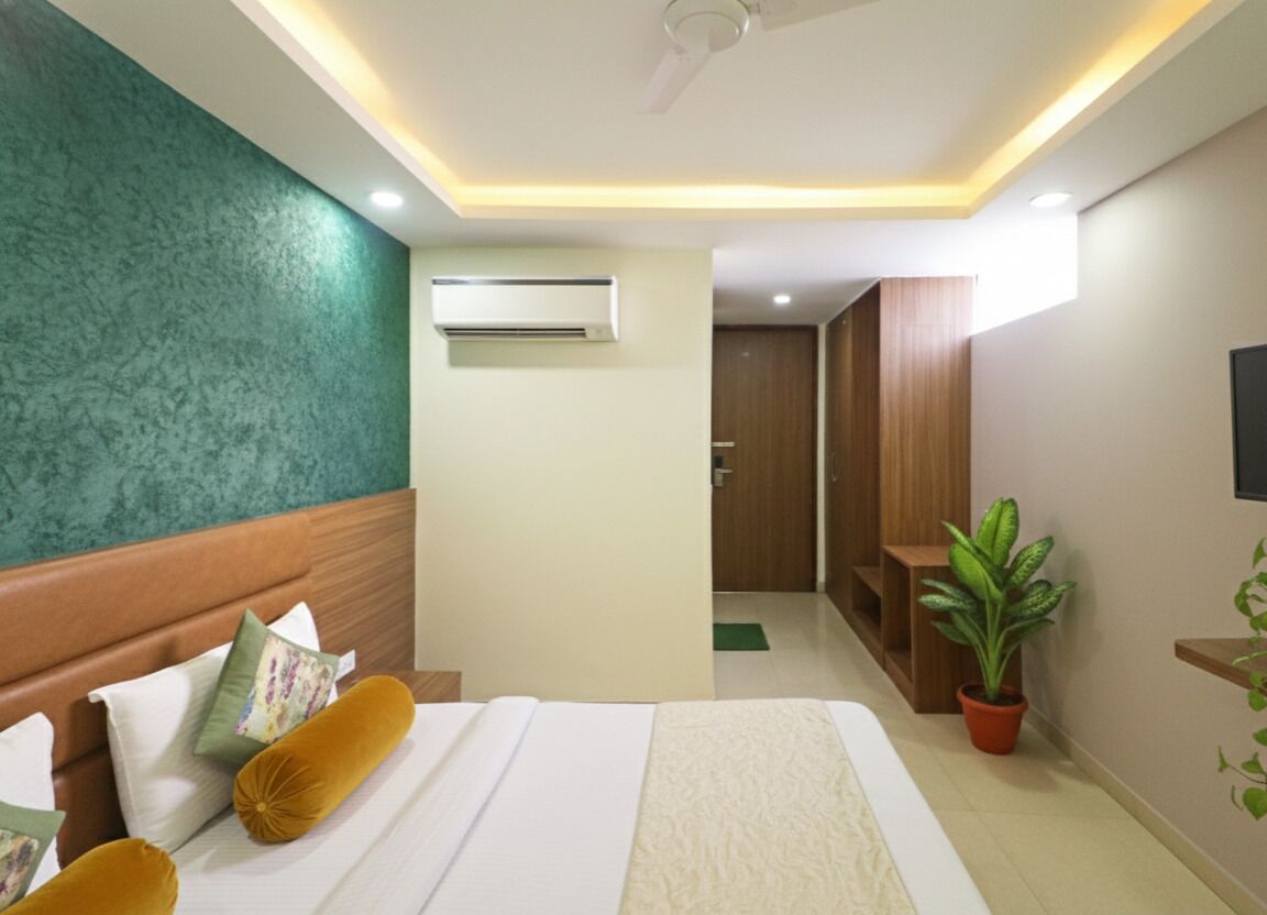 Deluxe Double Room | Desk, soundproofing, iron/ironing board, free WiFi