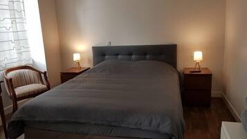 Standard-dobbeltværelse | 1 soveværelse, individuelt design, individuel indretning, skrivebord